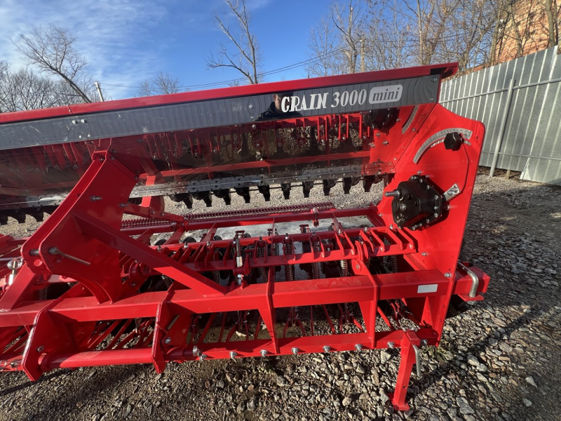 Зернотуковая Минисеялка GRAIN 3000